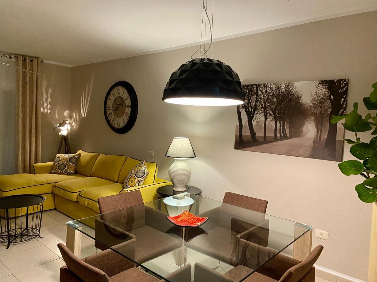 Juangy'S Apartments In Las Adelfas Golf Del Sur 산미겔데아보나 외부 사진