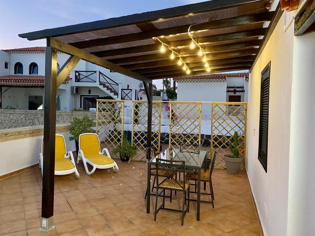Juangy'S Apartments In Las Adelfas Golf Del Sur 산미겔데아보나 외부 사진