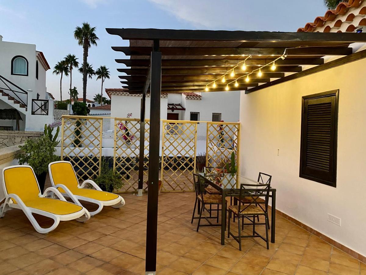 Juangy'S Apartments In Las Adelfas Golf Del Sur 산미겔데아보나 외부 사진