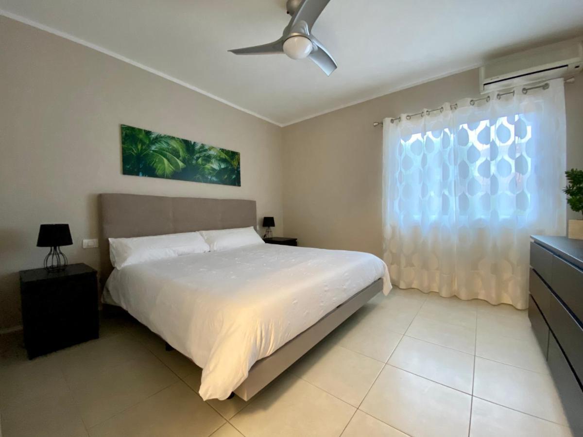 Juangy'S Apartments In Las Adelfas Golf Del Sur 산미겔데아보나 외부 사진